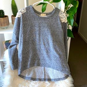 Lili’s Closet sweater/ sweatshirt with lace size small